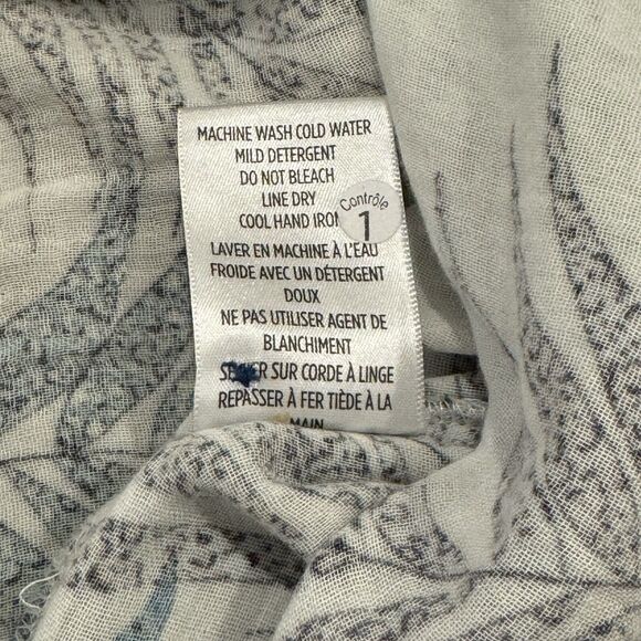 Robert Graham Short Sleeve Button Shirt Size Small Floral Casual Dress Hawaiian - Picture 4 of 9